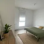 Cosy Et Chaleureux Proche Des Grandes Entreprises Toulousaine Appartement *